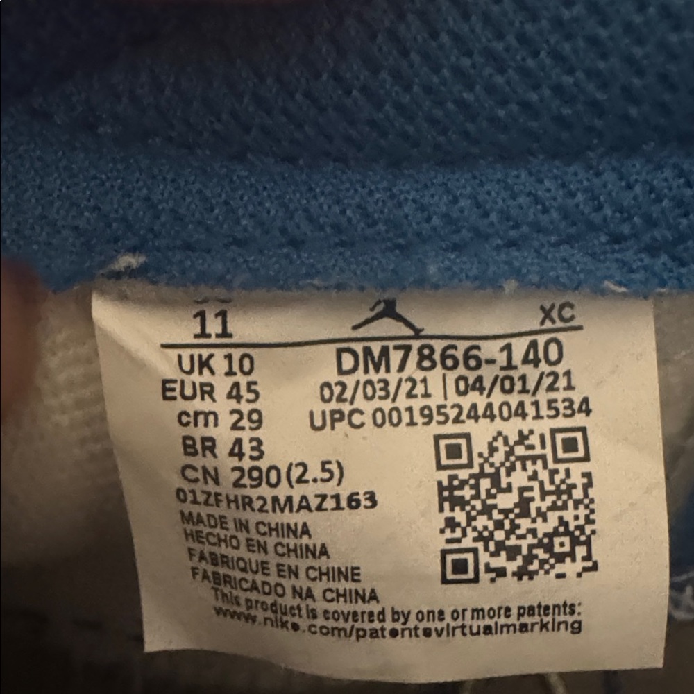Jordan 1 Fragment Travis Scott Men's Black, Blue, and Cream Sneakers - Picture 6 of 6